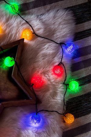 Электрогирлянда разноцветная ШАР С КРИСТАЛЛАМИ, 20 холодных белых LED ламп, 2,6 м, зеленый провод, коннектор, SNOWMEN