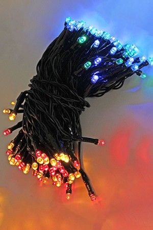 Электрогирлянда нить ЦВЕТНЫЕ ОГОНЬКИ уличная, 120 разноцветных LED-огней, 12 м, провод черный, контроллер, батарейки (АА), SNOWHOUSE