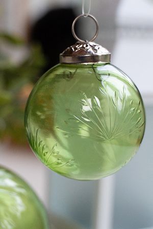 Ёлочный шар ХВОЙНЫЙ ЛЁД, прозрачное стекло, 6 см, SHISHI