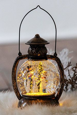 Винтажная 'снежная' лампа СЕМЬЯ СНЕГОВИКОВ, LED-огни, 20 см, батарейки, Peha Magic