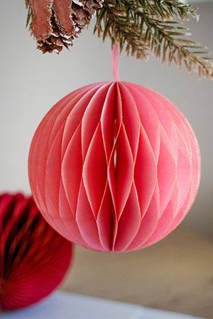 Подвесной бумажный шар, розовый, 20 см, Due Esse Christmas