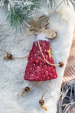 Ёлочная игрушка ОЛЕНИХА В ШУБКЕ, дерево, текстиль, бордовая, 17 см, Due Esse Christmas
