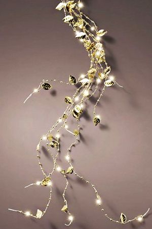 Электрогирлянда-гроздь ЗОЛОТЫЕ ЛИСТЬЯ, 64 тёплых белых mini LED-огня, 8*0.9+0.3 м, золотой провод, батарейки, Kaemingk