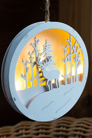 Подвесное светящееся украшение ЗАПОВЕДНЫЙ УГОЛОК (олень), дерево, белый, 14 см, 4 тёплых белых LED-огня, таймер, батарейки, Kaemingk (Lumineo)