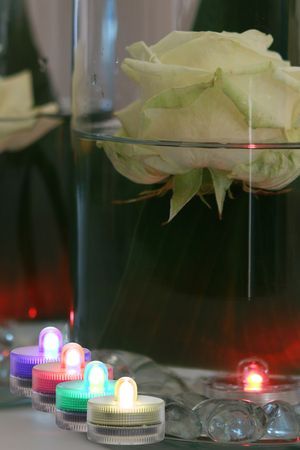 Плавающие светодиодные свечи ТЕЙНЕ ШИ, разноцветные LED-огни, 2 шт., 4 SEASONS