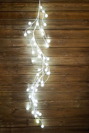 Гирлянда СНЕЖНЫЕ ШАРИКИ, 48 холодных белых LED-огней, 1,2+5 м, белый провод, Kaemingk