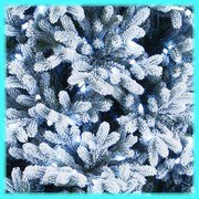 Хвоя искусственной ели  ГАМИЛЬТОН голубой заснеженной с холодными белыми LED лампами,  National Tree Co